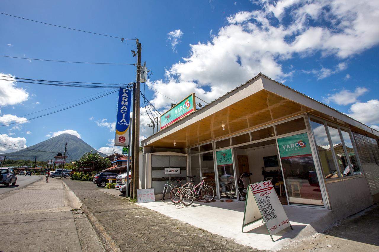 Arenal Container Hostel La Fortuna Exteriör bild