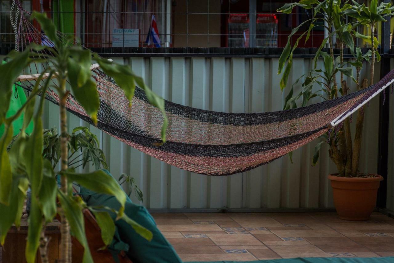 Arenal Container Hostel La Fortuna Exteriör bild